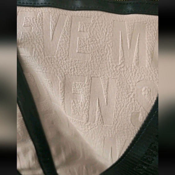 Steve Madden Light Pink Leather Duffle Bag With Black Strap - Picture 3 of 15